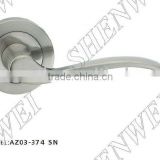 AZ03-374 SN zinc door handle on rose
