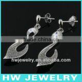 Silver Artificial Jewelry thumbnail-1