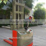 3 to 5m Full Electric Hydraulic Stacker Straddle Capacity1.4 1.6t thumbnail-5