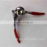 Stainless Steel Silicone Handle Lemon Juicer thumbnail-2