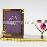 Finest Unique Gold Plated Heart Photo Frame for Wedding Decoration thumbnail-2