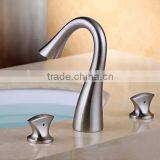 Swan Design ORB Widespread Basin Faucet thumbnail-6