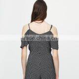 2017 Plain-coloured Cut Out Shoulder Sexy V-neck Women Ruffled Jumpsuit thumbnail-5