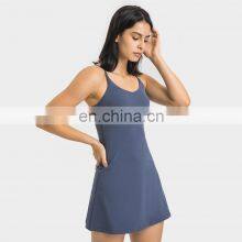 Слинговый теннисный наряд с шортами thumbnail-3