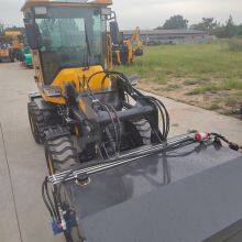 Lu Zhuang LZ2000 Road Sweeper, Direct Sales From a Small Loader Sweeper Manufacturer thumbnail-4
