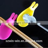 2015 novelty Mr rabbit silicone spoon and fork and chopstick holder