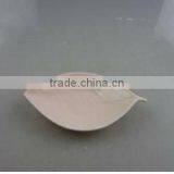 Stock Porcelain Leaf Shaped Sauce Dish thumbnail-1