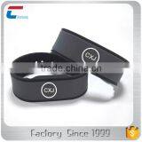 Waterproof IP68 MIFARE Ultralight Silicone Wrist Band Programmable Rfid Wristbands thumbnail-3