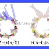 FGA045 Yiwu Lovebaby Kinds Of Color Plastic Small Flowers Splicing Wreath And Lace Ribbon Headbands For Baby Girls Wear