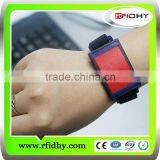 Manufacturer of Customized Tyvek Rfid Wristband for Exhibition Events thumbnail-1