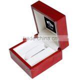 Amusing Red Video Couples Watch Boxes thumbnail-1