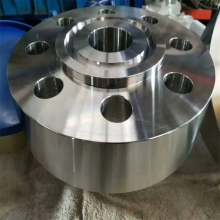 1Cr5Mo Flange Corrosion-resistant High-temperature Production Plant for Petrochemical Pipelines thumbnail-3