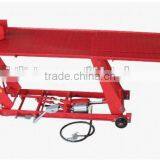 1000lbs Motorcycle Pick up Lift Table With Air Pump thumbnail-2