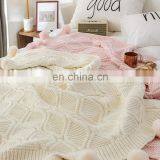 2021 Hot Knitted Blanket, Cute Style Chunky Chenille Throw Blanket Sofa Bed Knitting With Pom-pomsDecoration Soft Warm Blanket thumbnail-4