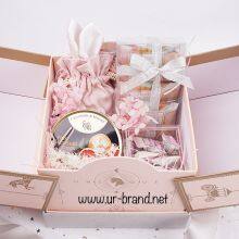 High-grade Wedding Gift Box Wedding Candy Packaging Double Door Gift Box With Hand Gift thumbnail-3