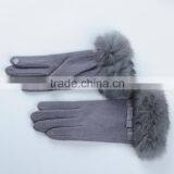 Touch Screen Grey Color Wool Gloves thumbnail-3