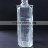 China 450ml Empty Clear Unique Shape Red Glass Wine Bottle for Liquor thumbnail-3