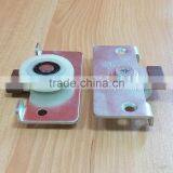 Hot Sales Furniture Wardrobe Sliding Door Roller Fittings for Sliding Wardrobe Closet Door System thumbnail-3