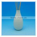 Hot Sale Mini White Ceramic Flower Vase thumbnail-1
