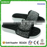China Comfortable Beach Thick Sole Slipper For Men