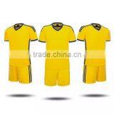 OEM Cheap Designer100%polyester Mesh Lightweight Children Kids Sweat Soccer Sport Training Suit thumbnail-2