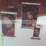 2016 Wholesale Acrylic Frameless Desk Acrylic Lovely Photo Picture Frame thumbnail-5