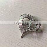 Wedding Style Cubic Zircon Brooches thumbnail-2