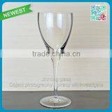 2015 Newest Classical Borosilicate Glass Cup Goblet Two Custom Red Wine Glasses Stemware Cups for Toasting Club Glass Cup Goblet thumbnail-4