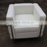 Modern Leather Sectional Sofa thumbnail-1