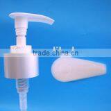 38mm White Twist up Lotion Pump thumbnail-4