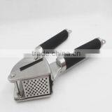 Amazon Best Seller Stainless Steel Garlic Press Set Silicone Garlic Peeler thumbnail-4