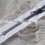 5# Plastic Zipper Slider thumbnail-1