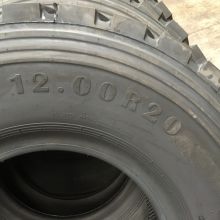 Wholesale inventory 900 1000 Four back eight truck tires