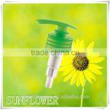 Screw Hand Soap Lotion Pump Spray,Liquid Soap Dispenser thumbnail-1