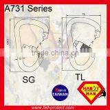 25KN Mountaineer Climbing D Type Aluminum Carabiner For Wild Sports thumbnail-6