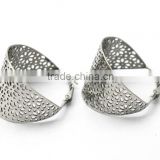 Women Simple Trendy Styles Stainless steel Hoop Fashion Earrings for Wedding Designs