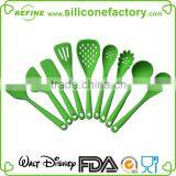 2015 Newest FDA & LFGB Standard Durable One Piece Silicone Spatula thumbnail-2