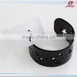 Custom Latest Design Lucky Charm Black Acrylic Lucite Men's Cuff Bracelet and Bangle for Sale thumbnail-2