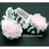 Baby Girl Zebra Crib Shoes With Light Pink Rosettes 1606 thumbnail-1