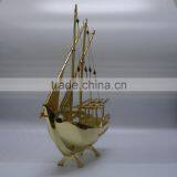 Noble Customized Made Golden Crystal Arab Dhow For Wedding Favors And Islamic Souvenirs Gifts thumbnail-3
