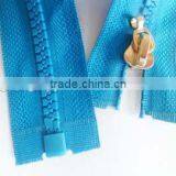 5# Plastic Derlin Zipper Open End Zipper Plating Auto Lock Slider Zipper Hook Slider Zipper Garment Zipper thumbnail-2