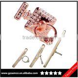 Samco Perfume Bottle Design Multi-Angle 360 Degree Rotating Handmade Crystal- 3D Alloy Portablering Ring Holder for Mobile Phone thumbnail-1