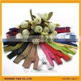 High Quality 3# 5# Close End Plastic Zipper For Bags thumbnail-2