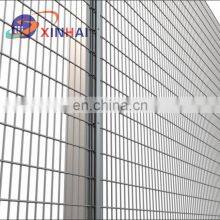 358 Fence thumbnail-3