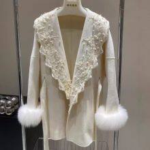 New Autumn and Winter Bespoke Lace Wool Coat, Women's Mid-length Fox Fur Double-sided Woolen Cape Coat thumbnail-3