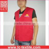 wholesale 2015 European popular red zipped cheap promotion working uniform custom silk screen print smock with lining(LCTU0060)