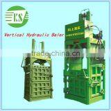 Small Vertical Plastic Bottle Second Hand Clothes Baler for Sale thumbnail-6