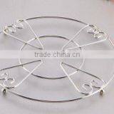 Metal Trivet thumbnail-1