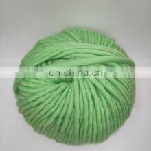 Factory Wholesale Cheap Crochet Wool Knitting Yarn Roving Yarn for Rugs 100% Merino Wool thumbnail-5