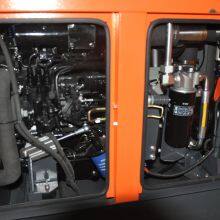 SDF80F Water Cooling Diesel Diesel Screw Air Compressor 2.2m3 7bar 8bar 9 Bar thumbnail-2